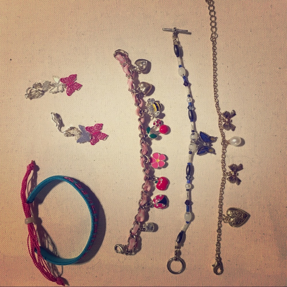 Lot of 4 bracelets 1 earring